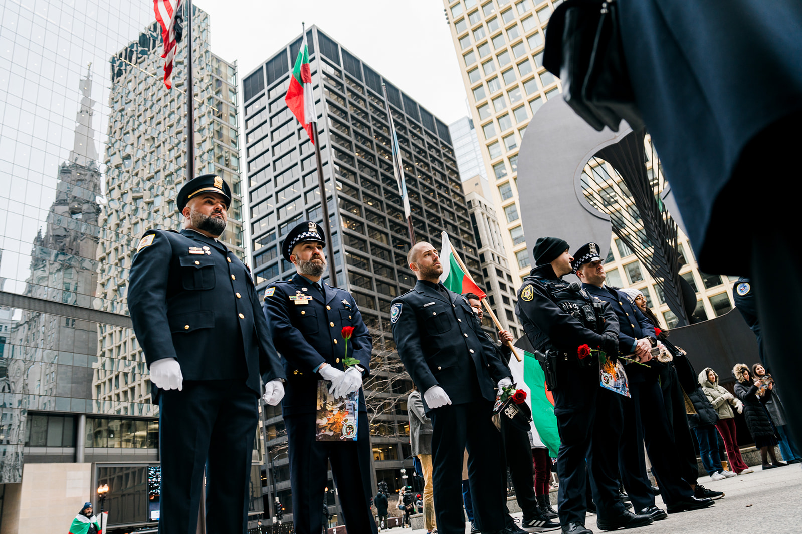 Издигане на националното знаме в Чикаго, осветяване на Willis Tower и прокламации на губернаторите на Охайо и Индиана по случай 3 март, Деня на освобождението на България